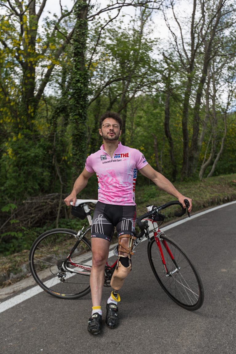 Il ciclismo che sconfigge le malattie